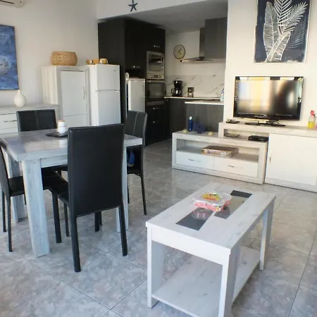 1 Hab, Aire Opcional, Piscina, Jardin - - Es-204-48 *